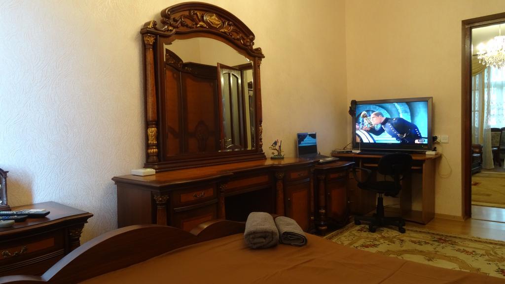 Apartment Vake-Saburtalo Тбилиси Экстерьер фото