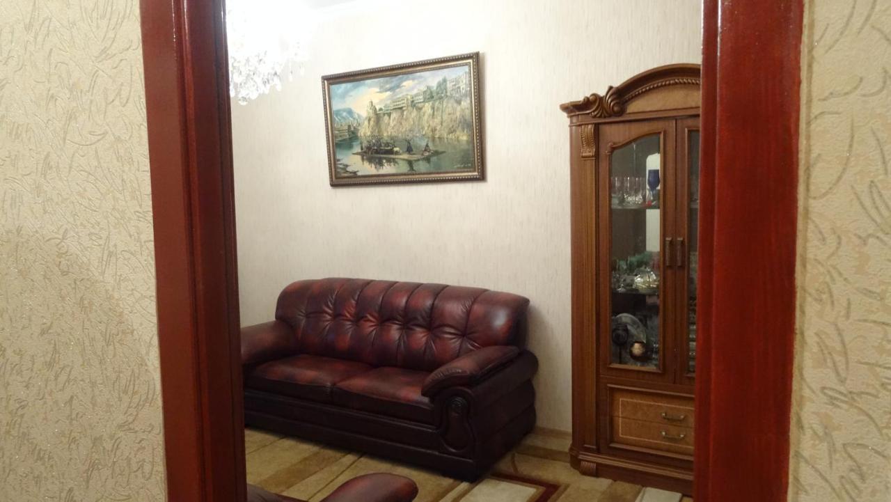 Apartment Vake-Saburtalo Тбилиси Экстерьер фото